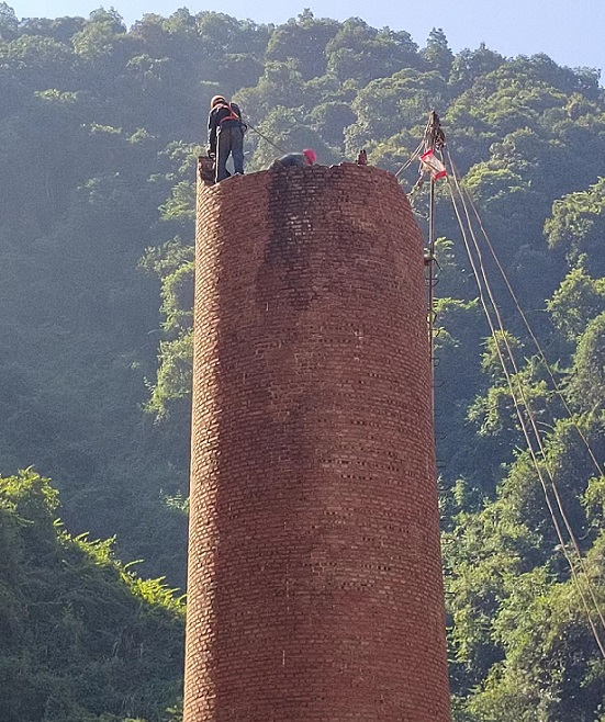 煙囪拆除公司:專業(yè)技藝,豐富經(jīng)驗(yàn)